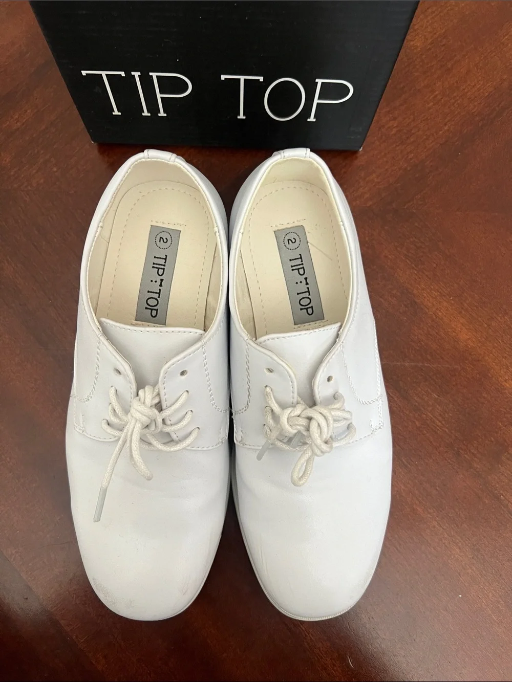 🍇🤍Tip Top Kids White Patent Tuxedo Shoes